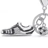 Portachiavi Cristallo Calcio Scarpe da calcio Strass Portachiavi squisito Borsa Fibbia Ciondolo Donne adorabili Elegante regalo semplice DK258