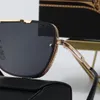 Diseñador de moda Gafas de sol para mujeres Vintage Mens Rays Buffalo Horn Gafas Mach Gold Silver Metal Piernas Marco completo Sunglass Mens Trave JDIW