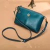 ショルダーバッグ本革のレザーレトロ女性メッセンジャー財布の日クラッチファッションレディクロスボディバッグ