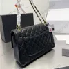 CC Bag Maxi 30CM Capaciteit Caviar Gewatteerde Tassen Designer Luxe Handtassen KalfsleerLambskin Vintage GoudZilver Hardware Ketting Multipocket Vrouwen Crossbody Portemonnee Muur