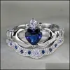 Кластерные кольца изысканный дизайн любви Crown Hand Heart Clahduh Claddagh сплав сплав Кольцо Кольцевое кольцо Цвет Синий CZ Crystal для женщин 3650 Q2 DHVJA
