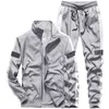 Tute da uomo Completi Tuta da uomo Abbigliamento sportivo Jogger Primavera Tuta da uomo Street Hip Hop Set da 2 pezzi Palestra Fitness Tuta sportiva Abbigliamento da uomo 230130