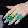 brincos verdes de esmeralda