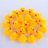 Feest Gunst Fashion Bath Water Duck Toy Baby Small Ducktoy Mini Yellow Rubber Ducks Children Swimming Beach Gifts TT0130