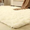 カーペット9色ソリッドラグピンクピプルカーペット厚いバスルームリビングルーム用ソフトチャイルドベッドルームvloerkleedのための滑り止めエリアの敷物
