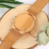 Armbanduhren, leichte Bambusholz-Damenuhr, Gravurdruck, Ziffern, Zifferblatt, analog, schlicht, lässig, echtes Lederarmband, Uhren aus Holz