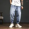 Herr jeans streetwear blå mode färg lös passform sidor rand skarv harem män last byxor slack botten hip hop joggar