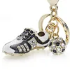 Portachiavi Cristallo Calcio Scarpe da calcio Strass Portachiavi squisito Borsa Fibbia Ciondolo Donne adorabili Elegante regalo semplice DK258