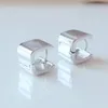 Pendientes 925 colgantes de plata araña Simple francés americano carta de oro esmerilado hembra metal Círculo luz lujo sentido cuadrado wi274L