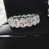 Cluster Rings Fashion Silver Color Aesthetic Oval Zircon Wedding Eternity Band For Women Anniversay Christmas Gifts Luxury Jewelry R5343