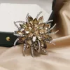 Spille Muylinda Spilla fiore di cristallo Pin Smalto Viola Sciarpa Fibbia Bellissimo zaino Accessori per abbigliamento da donna