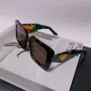 Symbole lunettes de soleil designer vert turquoise été acétate cadre noir lunettes de soleil luxe pour femmes plage rétro grand carré complet Fr246q