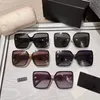 Womens Designer Sunglasses Mens Fashion Casual Sun Glasses Full PC Frame Sunglass Classic Letter C Polarized Glasses Eyewear 2301311QS