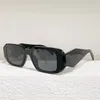 Düzensiz gözlük moda tam çerçeve tasarımcısı 17W Gözlük Polarize lüks bayan yaz gözlükleri kutu 2023