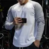 T-shirty męskie swoboda T-shirt z długim rękawem Męskie fitness Bawełniany patchworka koszulka męska trening siłowni Tops Spring Autumn bieganie