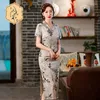 Ethnische Kleidung Chinesischer Stil V-Ausschnitt Qipao Kurzarm Mittellanges Kleid Druck Blume Seide Cheongsam Mode Vintage Knopf Enge Vestidos