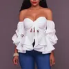 Dames t -shirt schuine nek lieverd uit schouder dames shirts lantaarn mouw hollow out boog verbonden peplum blouse ruches sexy zomer top 230131