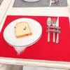 Bord mattor Xmas hem placemat rektangel tecknad element gaffel pad röd grå bordskläder mat kök vilande semester dekoration