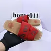 Designer Sandals tofflor för kvinnor Mules Flat Slides Light Tan Beige White Black Pink Lace Lettering Fabric Canvas Slippers Women6415829