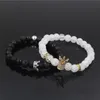 سحر أساور 2pc/مجموعات طبيعية 8/6 مم حجر حدود زوجين للنساء Micro Cz Crown Bracelet Men Jewelry Pulseras Mujer1