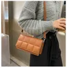 Sac femme automne hiver nouveau 2022 femme littéraire sac à bandoulière unique conception minoritaire sac à bandoulière tendance sac pour femme Bolsos C01