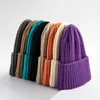 Basker vinter beanies hatt för kvinnor män tonåring stickad virkning skallies utomhus fast färg unisex höst casual ull mössor