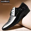 Klänningskor italienska Oxford för män Designer Mens Patent Pu Leather Black Pointed Toe Classic Derbies 230130