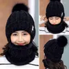 Beretten 2 stks/set gebreide beanie en sjaal voor vrouwen stevige kleur winter pluche warme pet sjaals set vrouwelijke buitencasual winddicht hoed