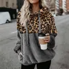 Jackets femininos de lã de lã de inverno moda de moda de leopardo de retalhos fofos suéteres grossos com zíper quente feminino coasto sherpa tops 230131