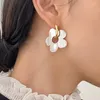 Hoop Earrings HUANZHI Exaggerate Irregular Geometric Hollow Mirror Silver Color Metal Flower For Women 2023 Chic Jewelry
