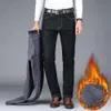 Heren jeans winter warme zakelijke mode klassieke stijl zwart blauw denim rechte fleece dikke broek mannelijk merk broek 230131