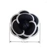 Broches Faixa Camellia Flor For Women Coreano Moda Suéter Corpesage Pinos de lapela Acessórios de jóias de luxo