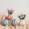 Vase Nordic Modern Ceramic Vase Macaron折り紙白いピンクライトグレーブルーホームウェディングベッドルームリビングルーム装飾