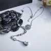 Orecchini di lusso Set di collane Designer da donna Moda Fiori Collane Marchi Gioielli con orecchini a bottone con diamanti scintillanti in argento