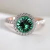 Fedi nuziali Luxury Trendy Tow Tone Engagement For Women Shine Green CZ Stone Inlay Fashion Jewelry Elegante anello regalo per feste
