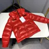 子供コートフード付き子供コートベビーデザイナーダウンコート男の子女の子ジャケット冬厚く暖かい生き抜く服の上着ジャケット 100-170