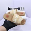 Designer Sandals tofflor för kvinnor Mules Flat Slides Light Tan Beige White Black Pink Lace Lettering Fabric Canvas Slippers Women6415829