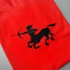 Men's T Shirts 2023 فريد من نوعها مشهورة Centaur Print to Back Tshirt Men Red Fashion Summer Summer Summer