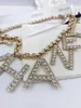Varumärke Lyxbrev Designer Midjekedjebälten för kvinnor Guld Shining Crystal Bling Diamond Big Letter Link Chains Belt Accessories Presentförpackning