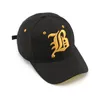 Ball Caps Baseball Cap Voor Heren Mode Gepersonaliseerde Letter Geborduurd Straatpaar Zonnebrandcrème Zonnehoed Dames Outdoor