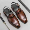 Ut läder herrar ihåliga sandaler spetsiga skor med kohud övre lager för formellt slitföretag och fritidssko andas anti-skid 682