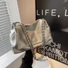 Fabrik Großhandel Damen Umhängetaschen 3 Farben Clamshell große Kapazität Leder Kettentasche Street Fashion Silber Handtasche weiche geprägte Lederhandtaschen 3073#