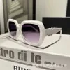 2023 lunettes de soleil design de luxe 23 nouvelles lunettes Cat Eye Large Frame Lunettes de soleil populaires en ligne en direct