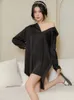 Yaz Sonbahar Uzun Kollu Kadınlar Nightwear Siyah iç çamaşırı Seksi Nightgown Düğmesi Saten Uykulu Sleepshirtler Gece Elbise Skezi Gömlek L230626