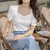 Kvinnors blusar Sandro Rivers Square Neck Shirt Women 2023 Summer Puff Sleeve Look Thin Topps Female Solid Color Chic Tees