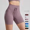 Pantaloncini attivi Sport senza cuciture per le donne Pantaloni da yoga con coulisse e pantaloni da fitness a vita alta da donna