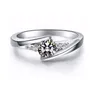 Regulowany uroczy luksusowy pierścionek srebrny kolor zaręczynowy Vintage Crystal okrągłe obrączki dla kobiet