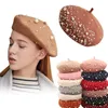 Chapeaux SBOY 2023 Béret en laine d'hiver avec perles perles femelle Cap élégant automne printemps chapeau femme couleur solide style français 230801