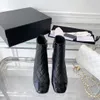 最高品質のブランドスリッパ2023新しいリトルフレグランスハイヒールスタイルマーティンブーツ女性チェルシー裸ブーツフレンチスリムショートブーツ