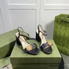 Kutu ile Orijinal Deri Elbise Ayakkabı Slayt Dansı Yaz Sıkıcı Luxurys Tasarımcı Orta Topuk Ayakkabı Sandal Hasp Gündelik Menler Kadınlar Sandale Erkek Plaj Gladyatör Kaydırıcılar